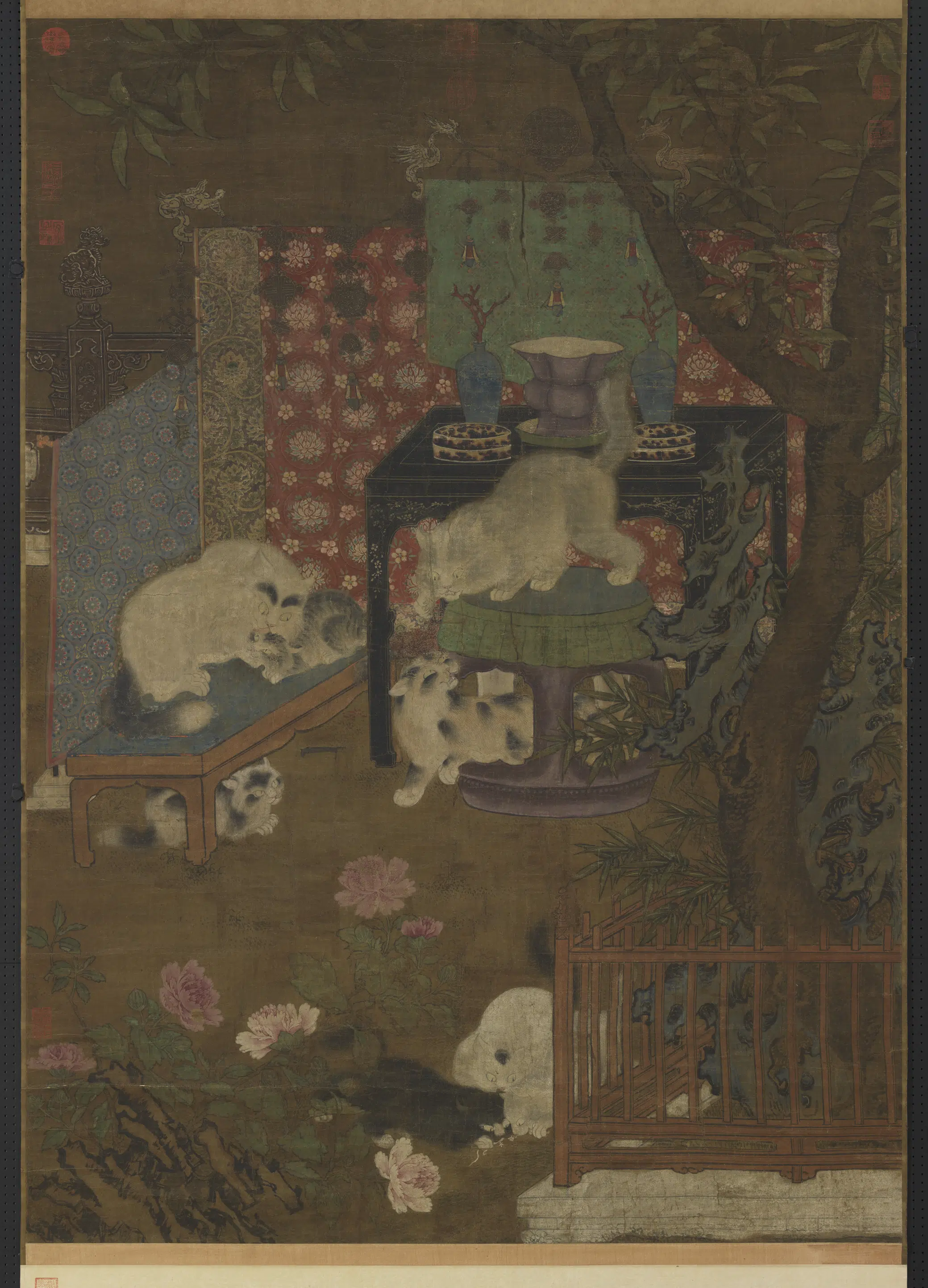 宋代《宋人戏猫图轴》