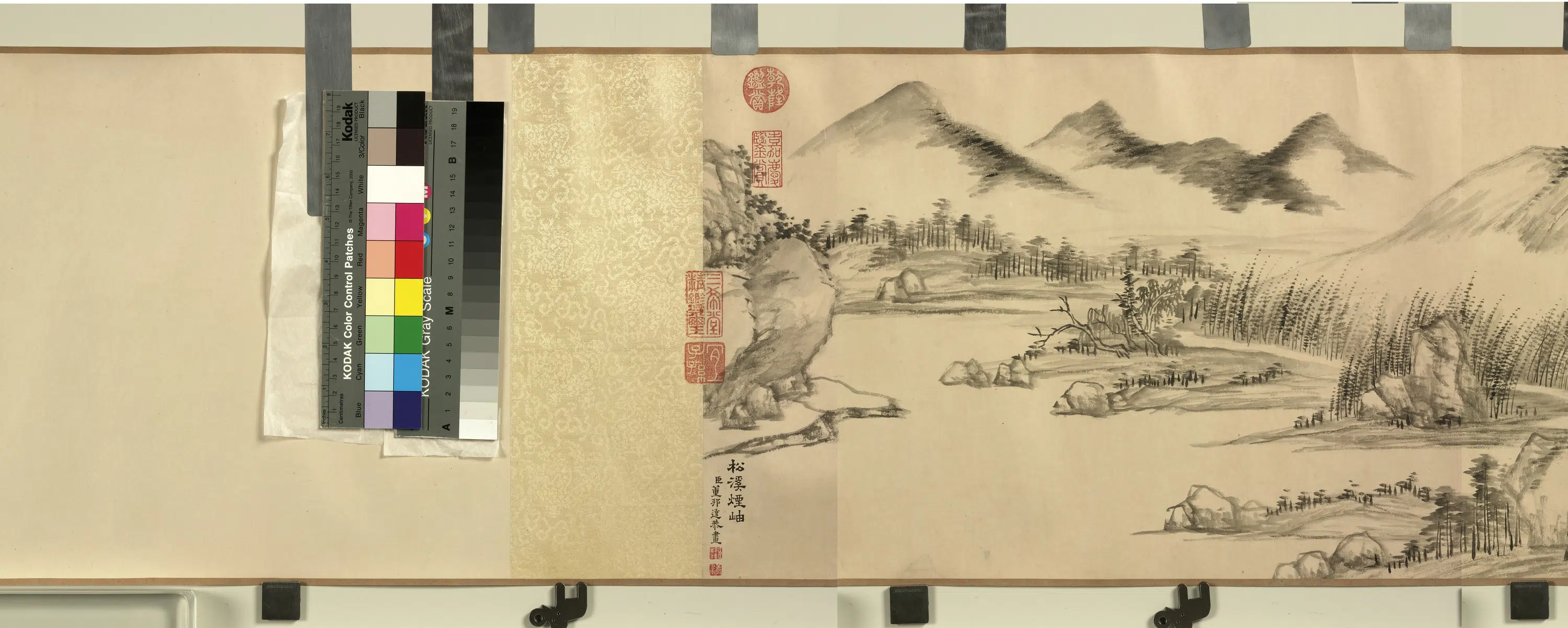 清代【董邦达】《松溪（谿）烟岫卷》
