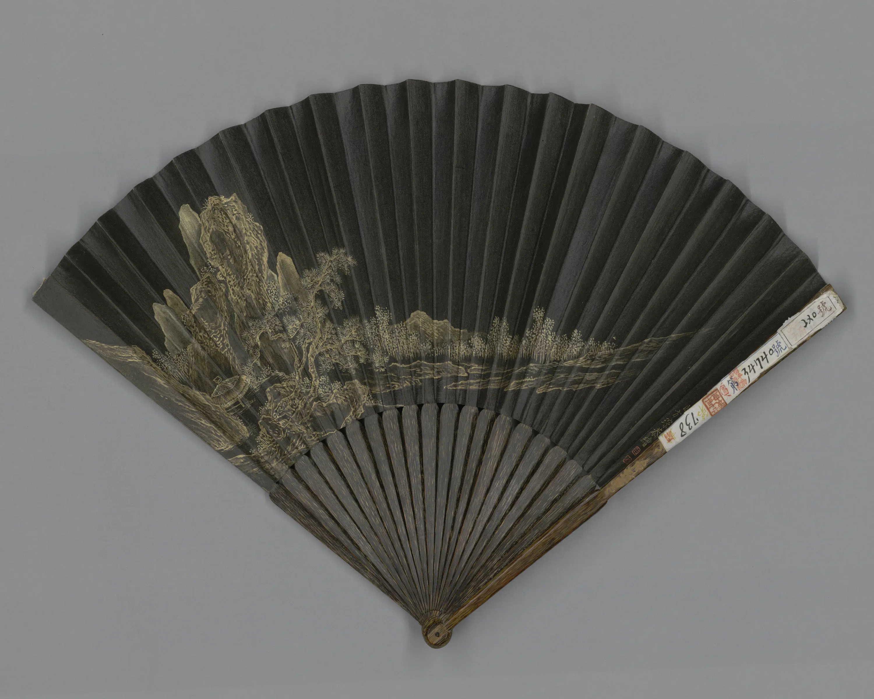 明朝【董其昌】《方琮画山水董诰临董其昌画跋成扇》