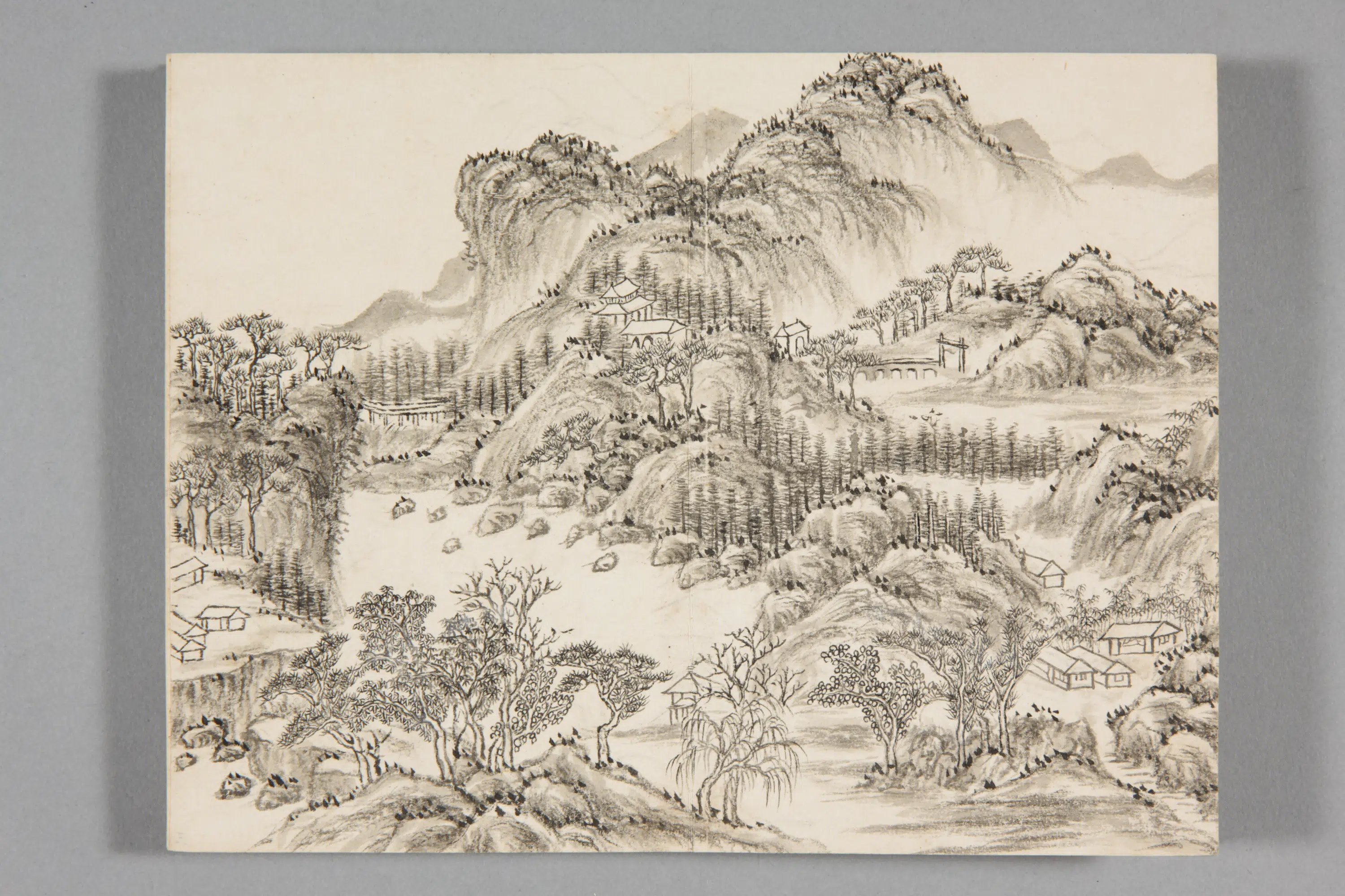 清代【董邦达】《山水册-2(8开)》 第3张 清代【董邦达】《山水册-2(8开)》 第3张