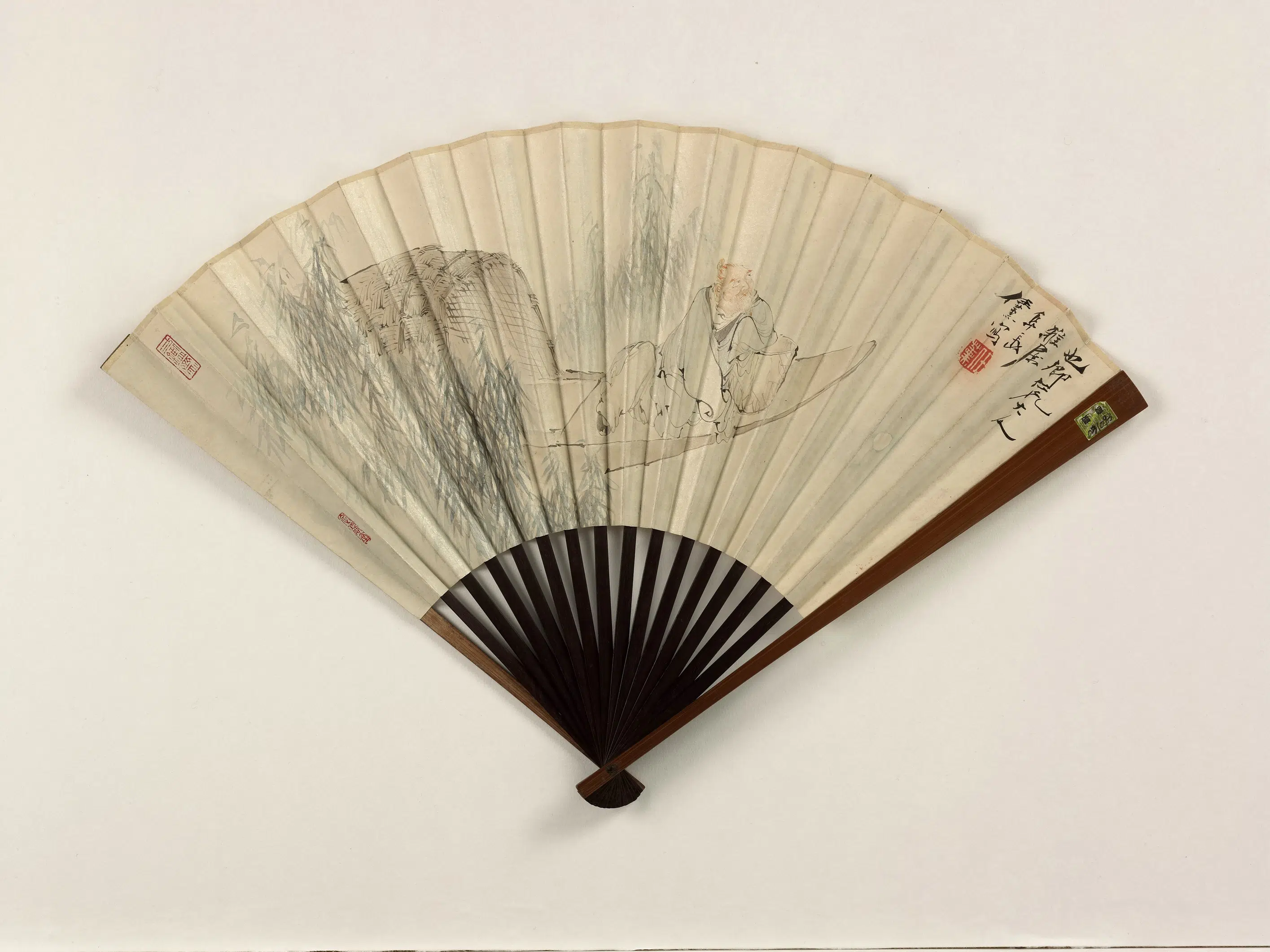 清代【任薰】《渔隐沈景修节临米南宫书-成扇》