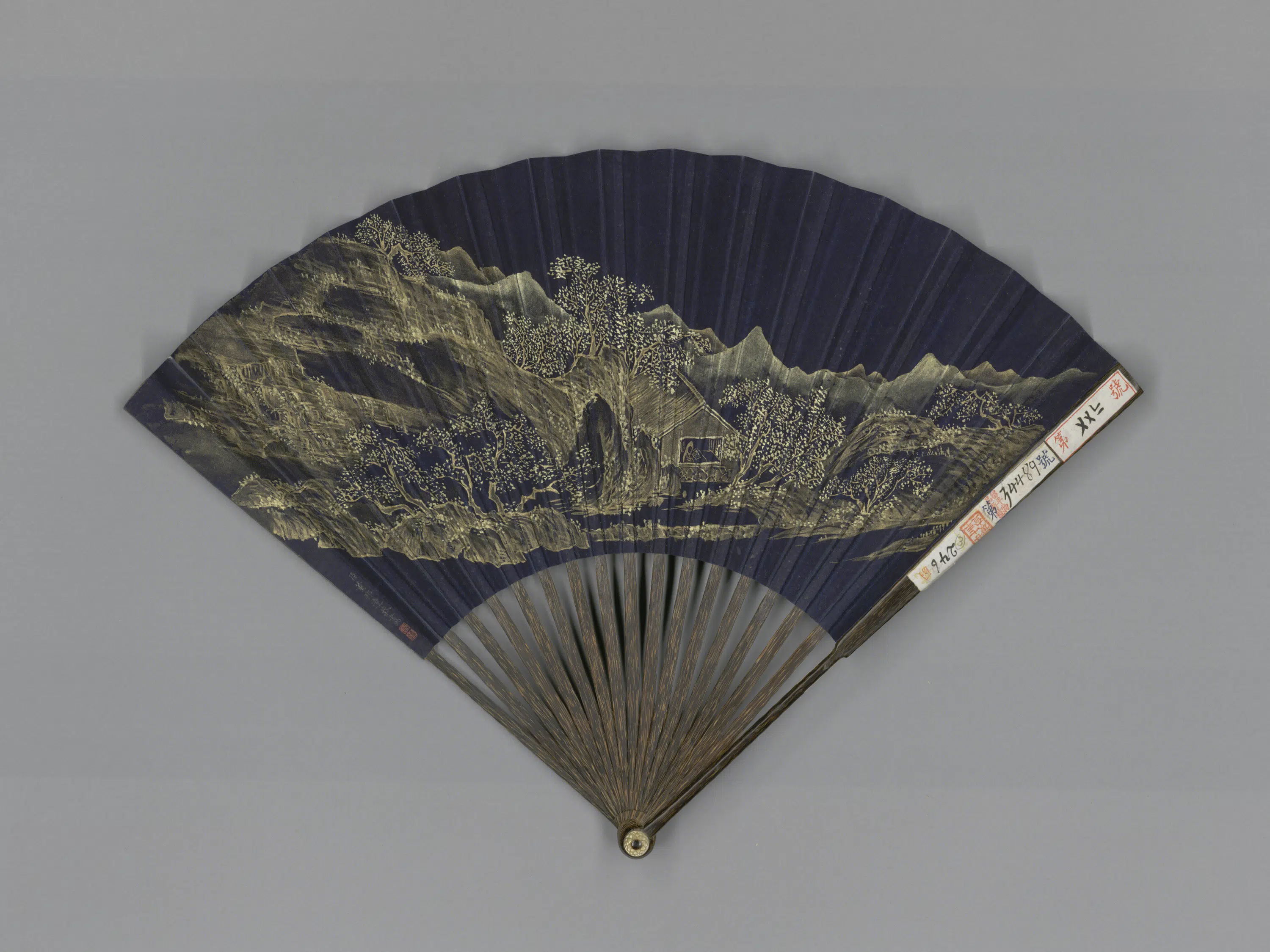 清代【董邦达】《画山水钱汝诚书神木谣成扇》