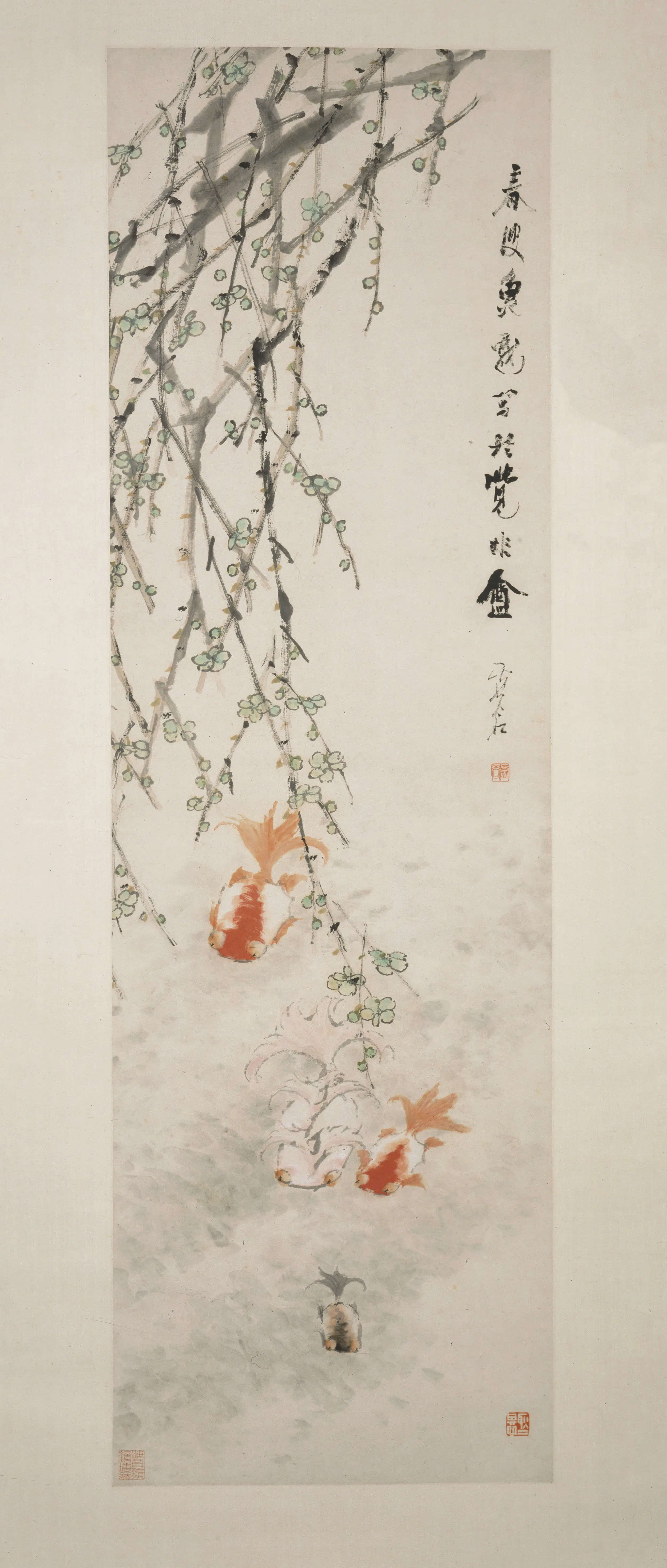 清代【虚谷】《春波鱼戏图轴》