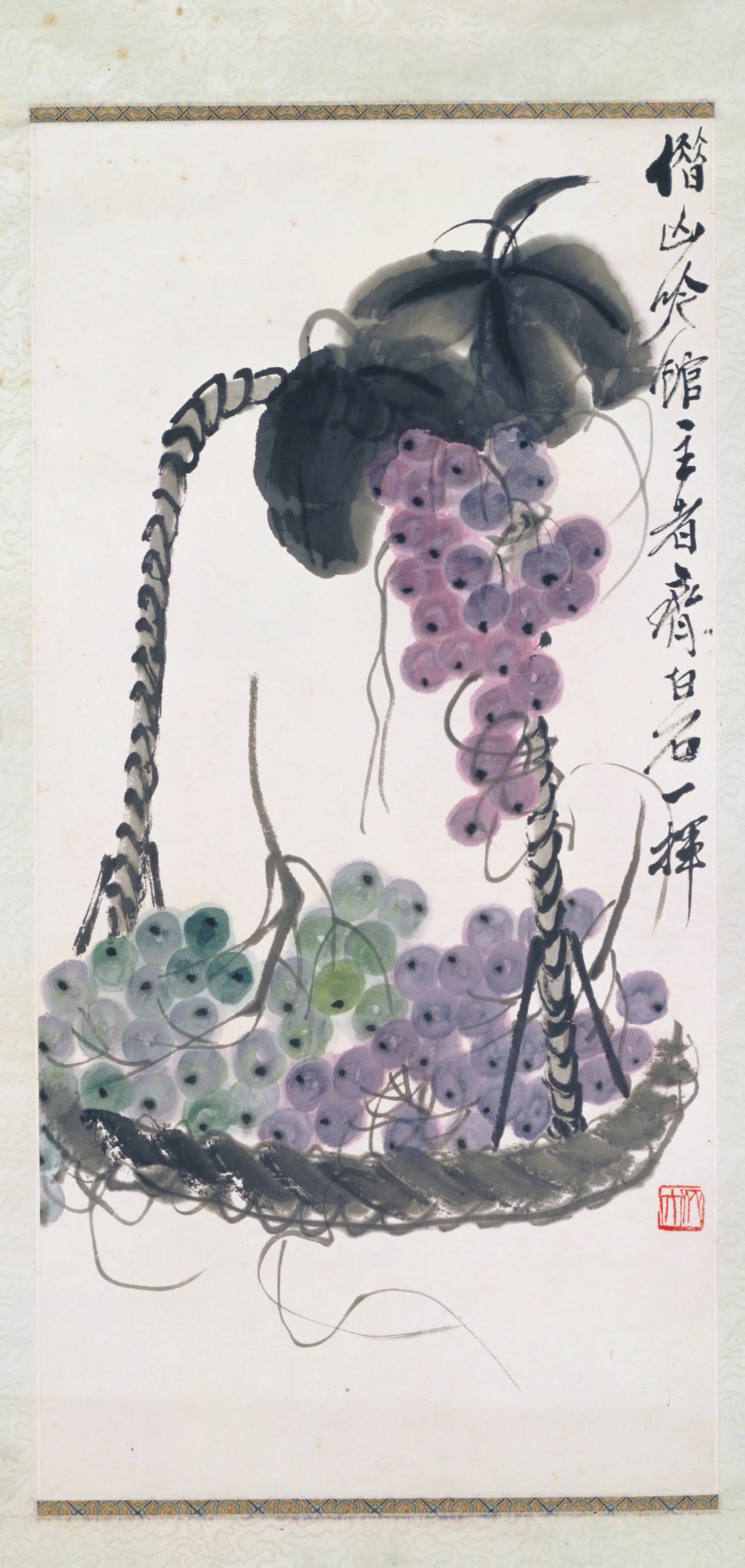 近现代【齐白石】《葡萄镜心-1》