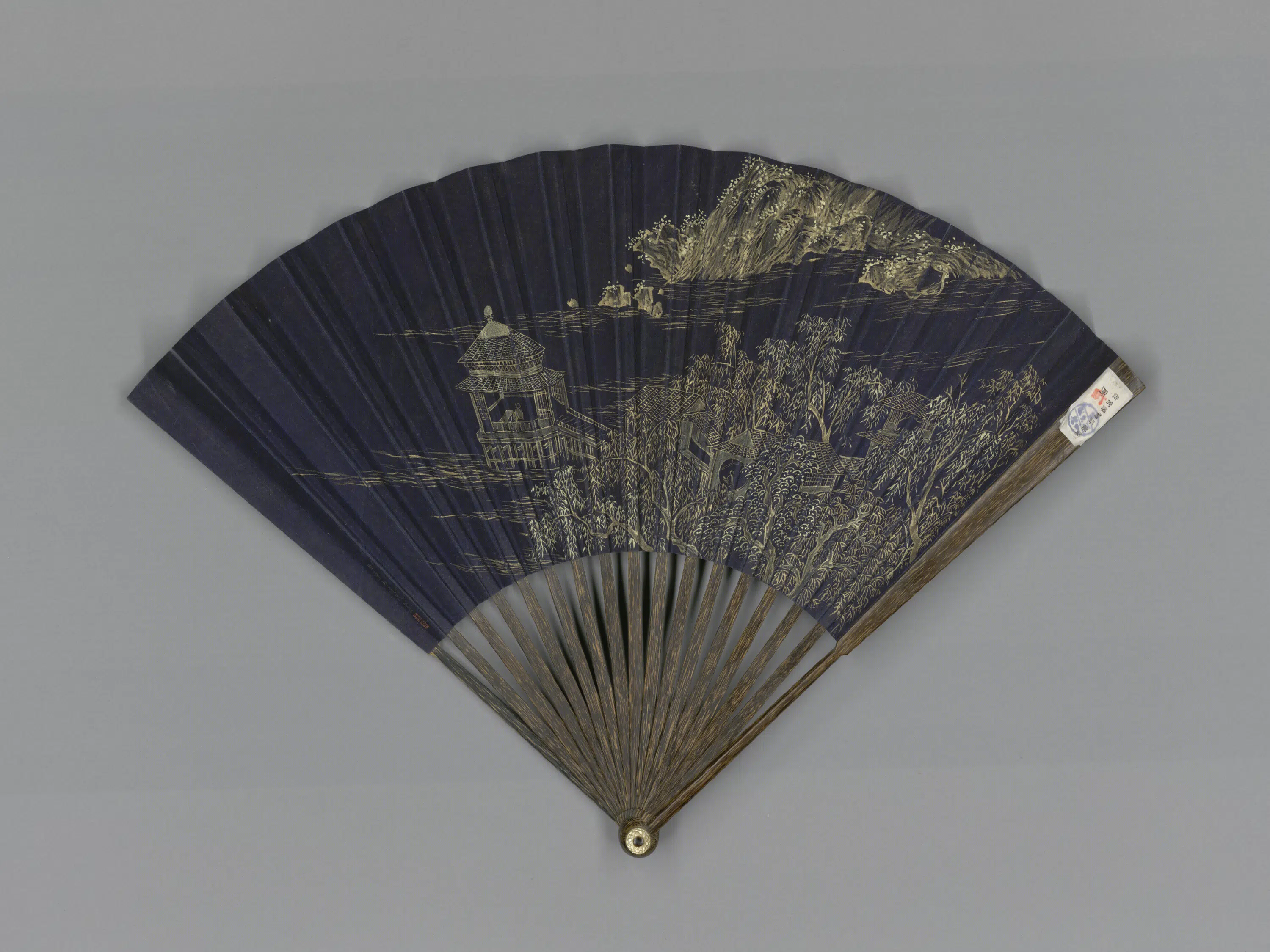 清代【董邦达】《画山水钱汝诚书白居易新栽竹二十韵成扇》