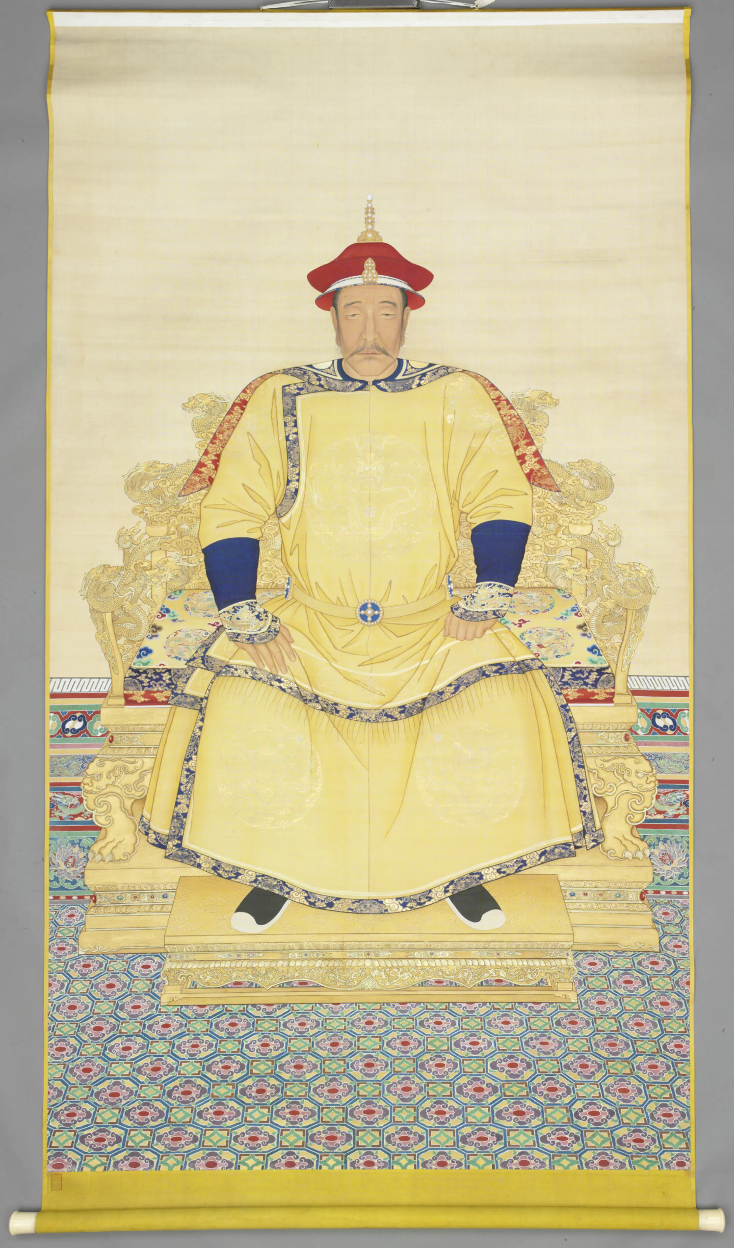 清代【清人】《画努尔哈赤朝服像轴》 第1张 清代【清人】《画努尔哈赤朝服像轴》 第1张