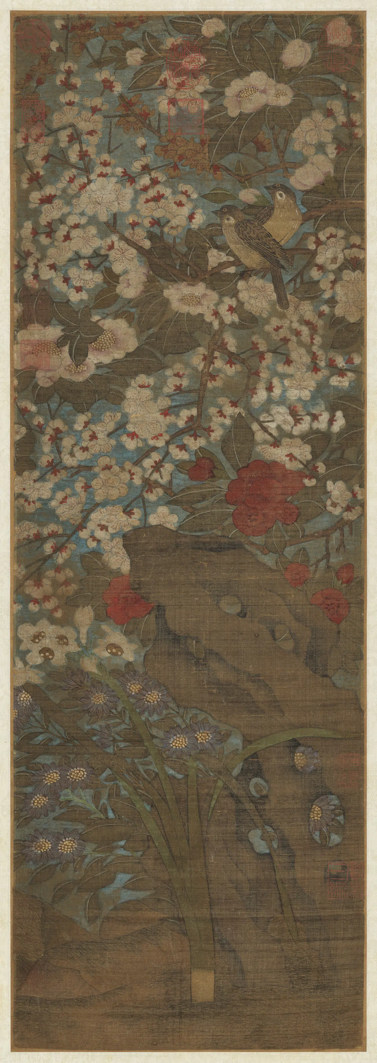 宋代《宋人画新韶花鸟图轴》