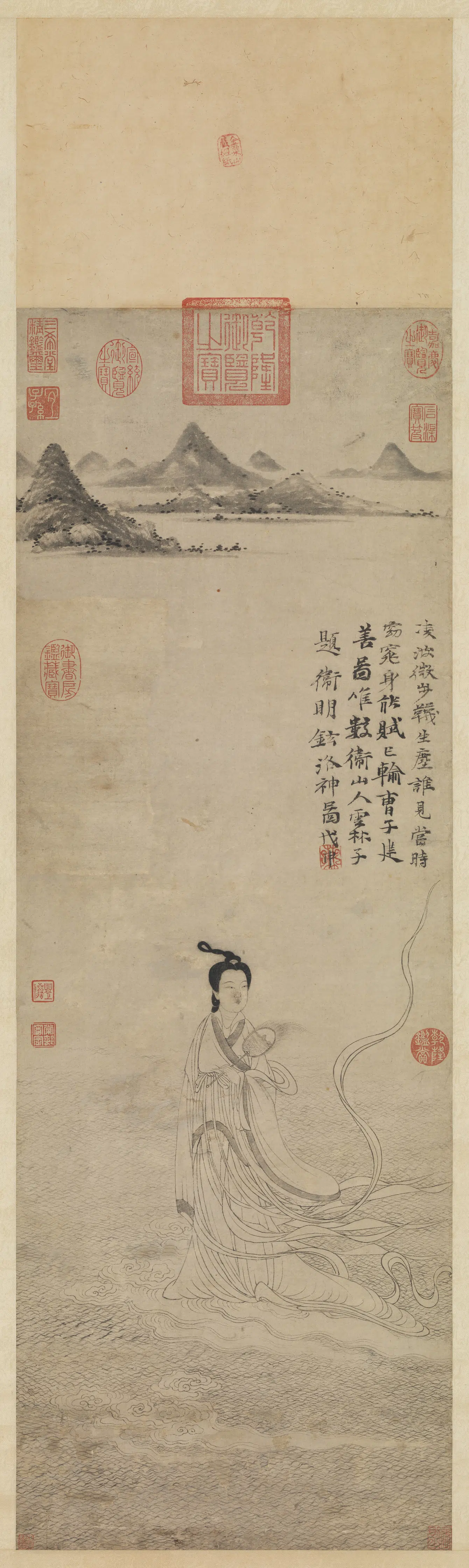 元朝【卫九鼎】《洛神图轴》