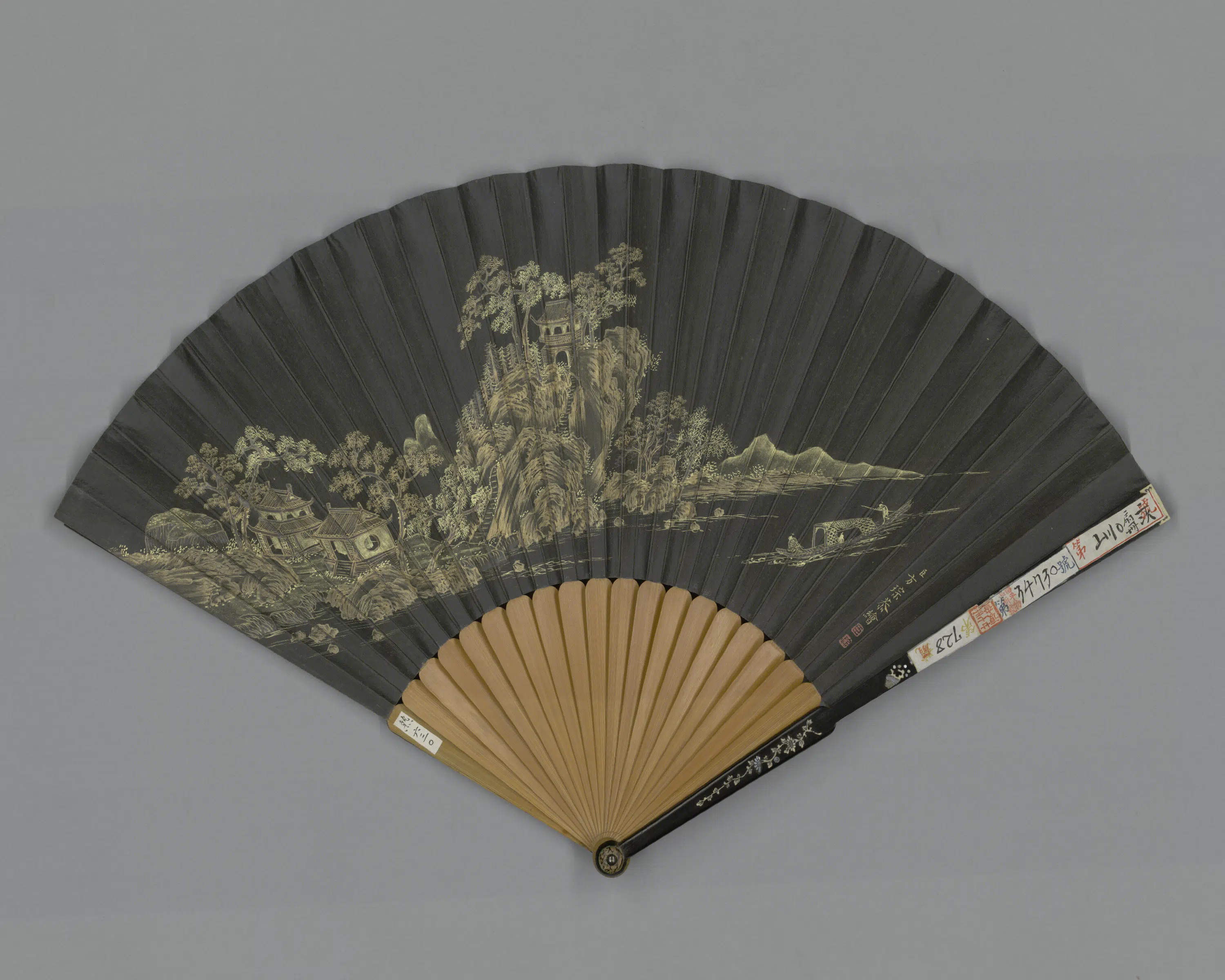 清代【方琮】《画山水董诰临王献之帖成扇》