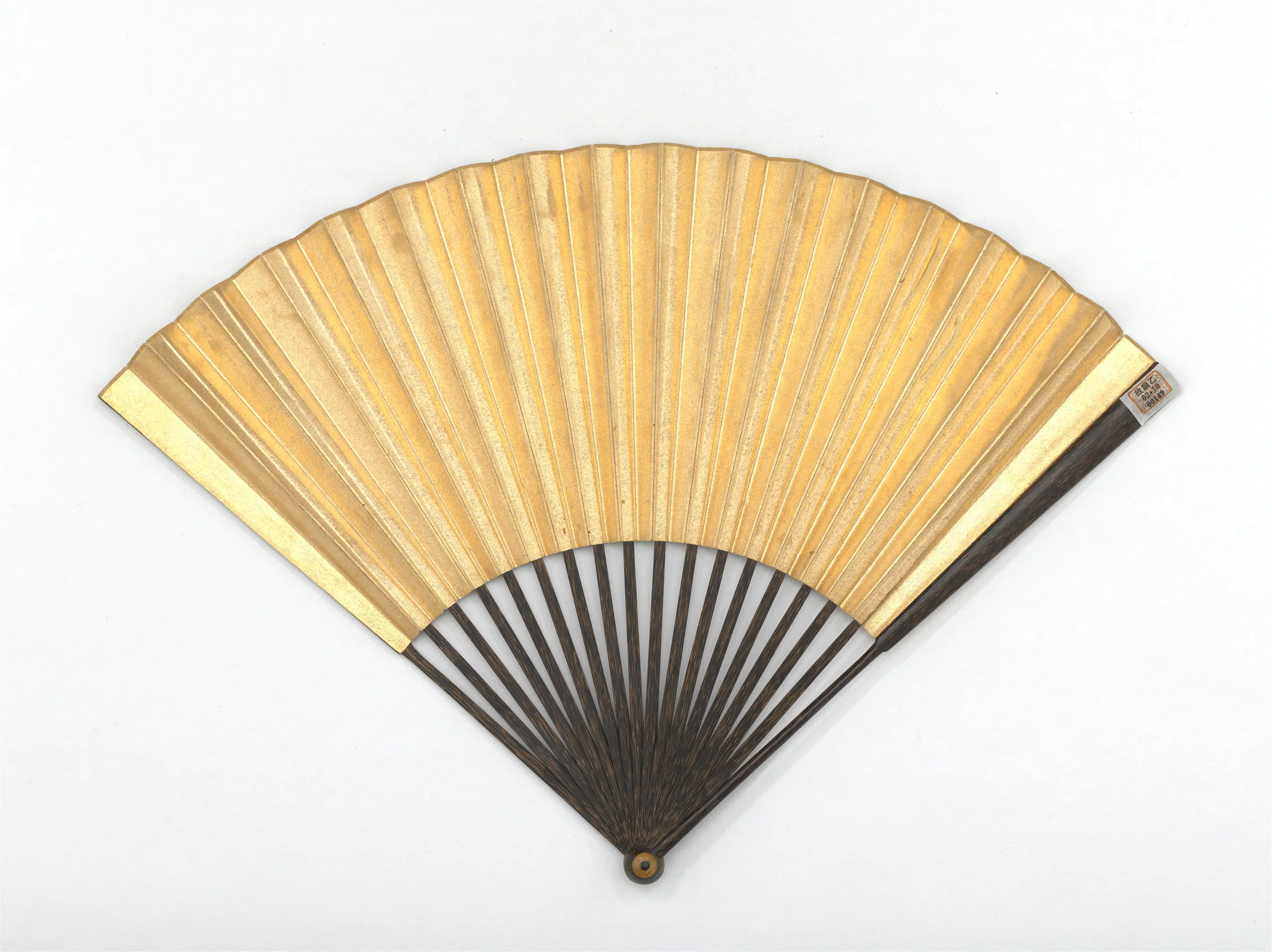明代【陆治】《画海棠山雀-成扇》 第2张 明代【陆治】《画海棠山雀-成扇》 第2张