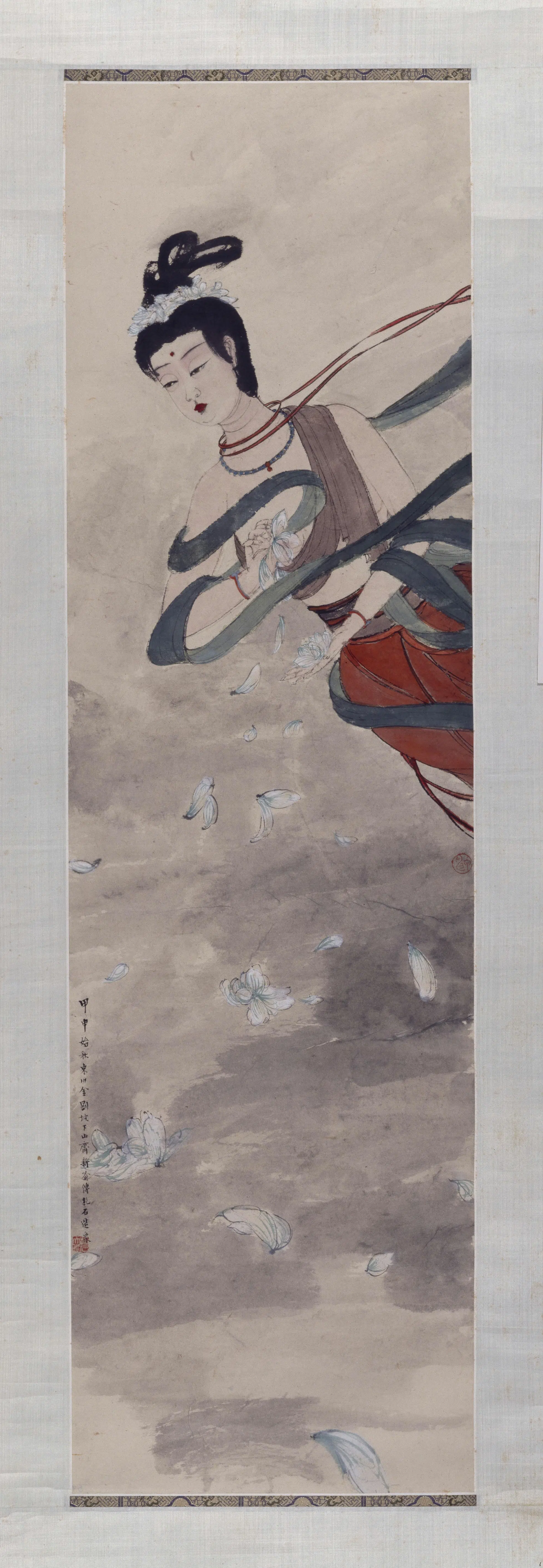 近现代【傅抱石】《天女散花图轴》