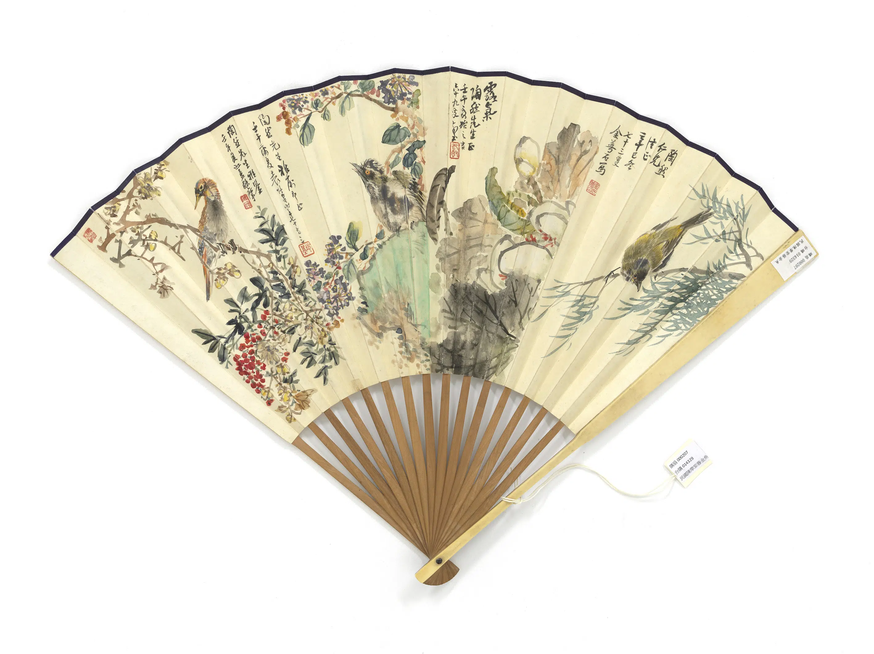 清代【金梦石】《陈摩紫藤金鱼赵云壑袁培基陈摩合作花鸟-成扇》 第2张
