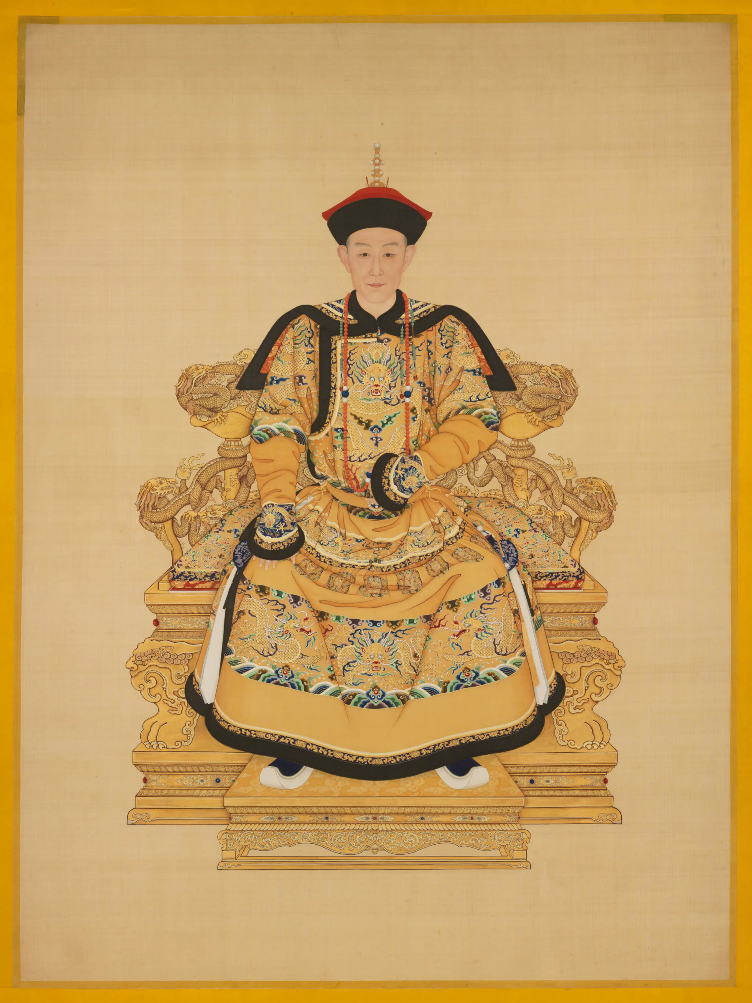 清代【清人】《画弘历朝服像轴-5》