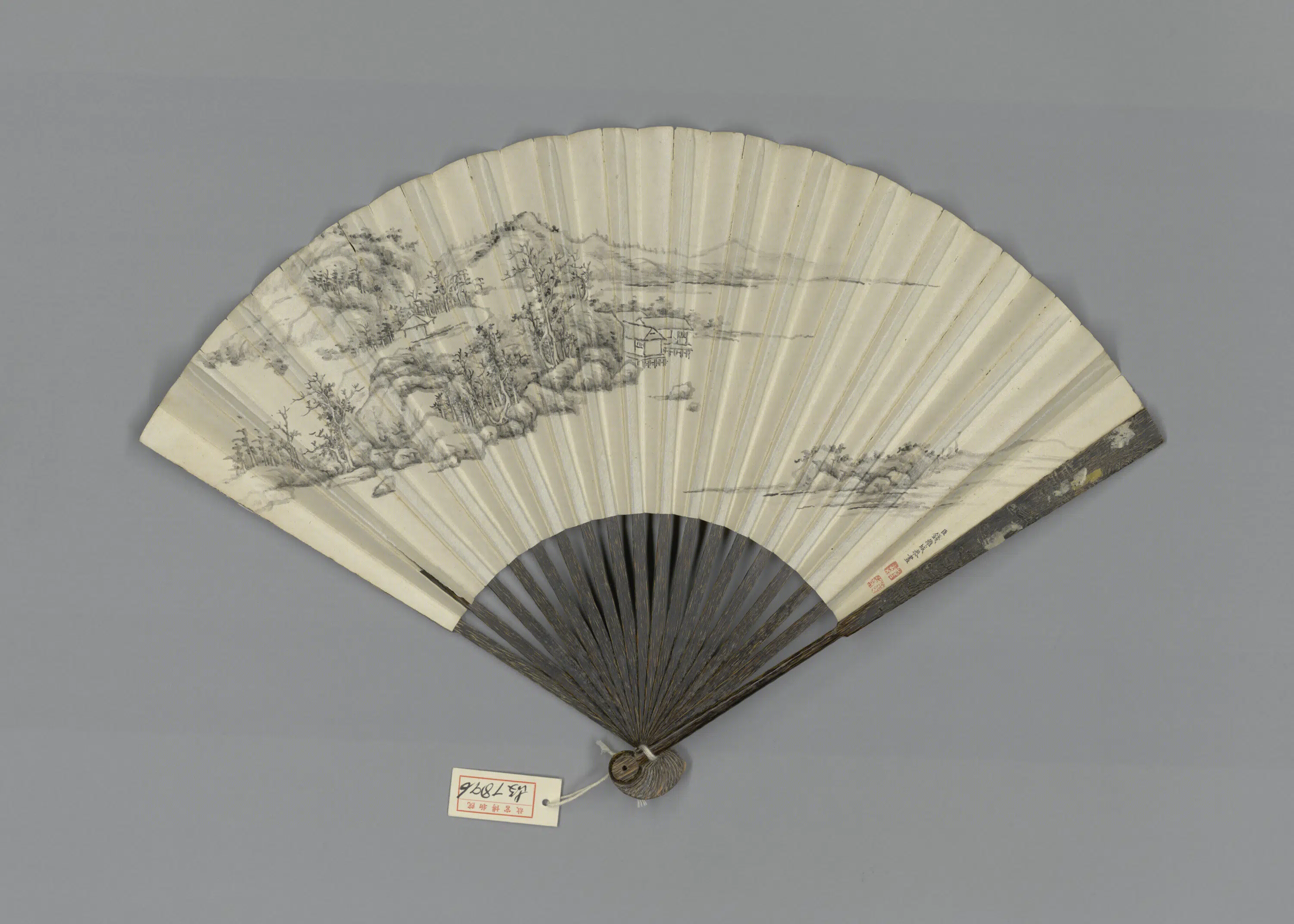 清代【钱维城】《画山水王际华书御制诗成扇》
