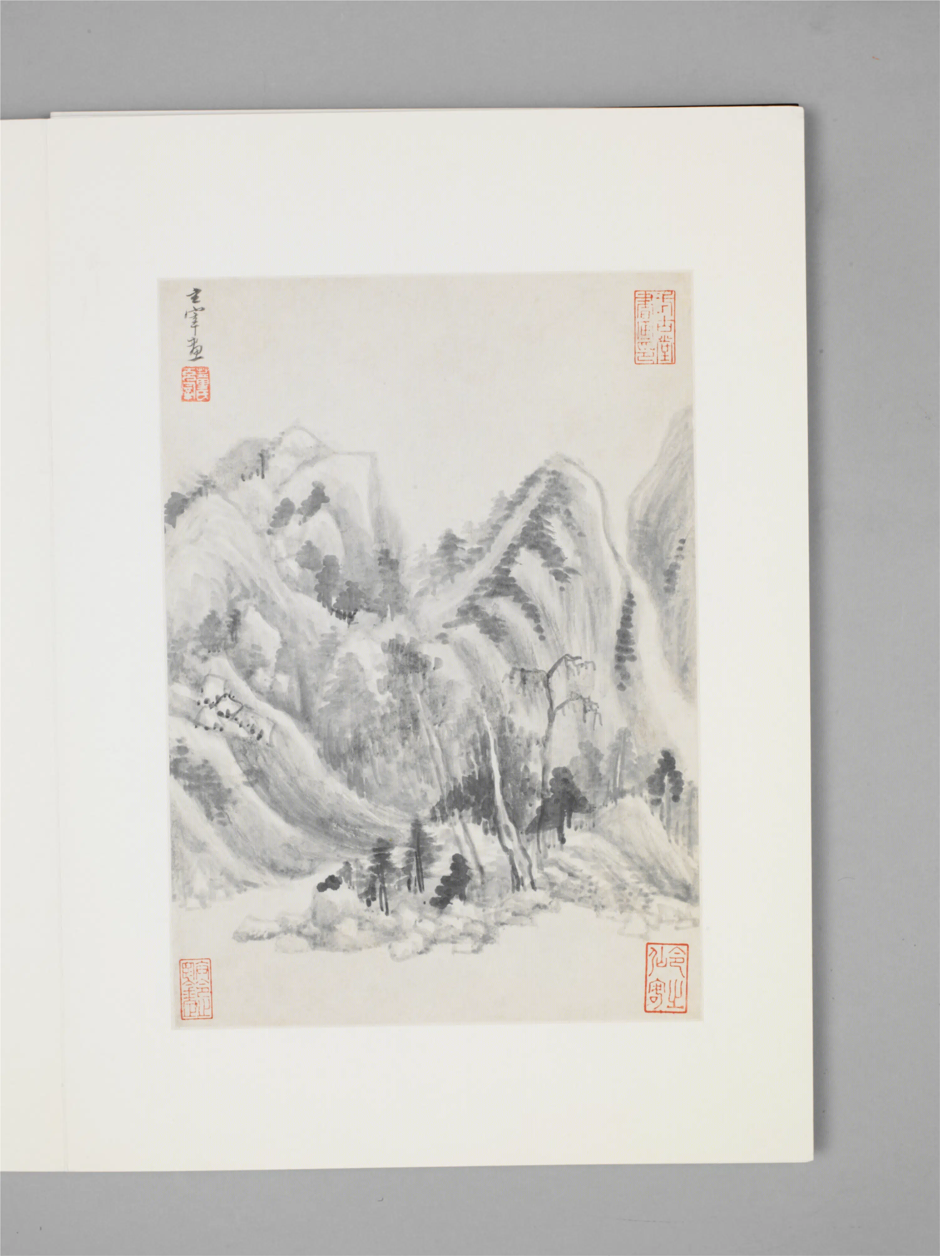 明朝【董其昌】《山水图册（7开）》 第3张