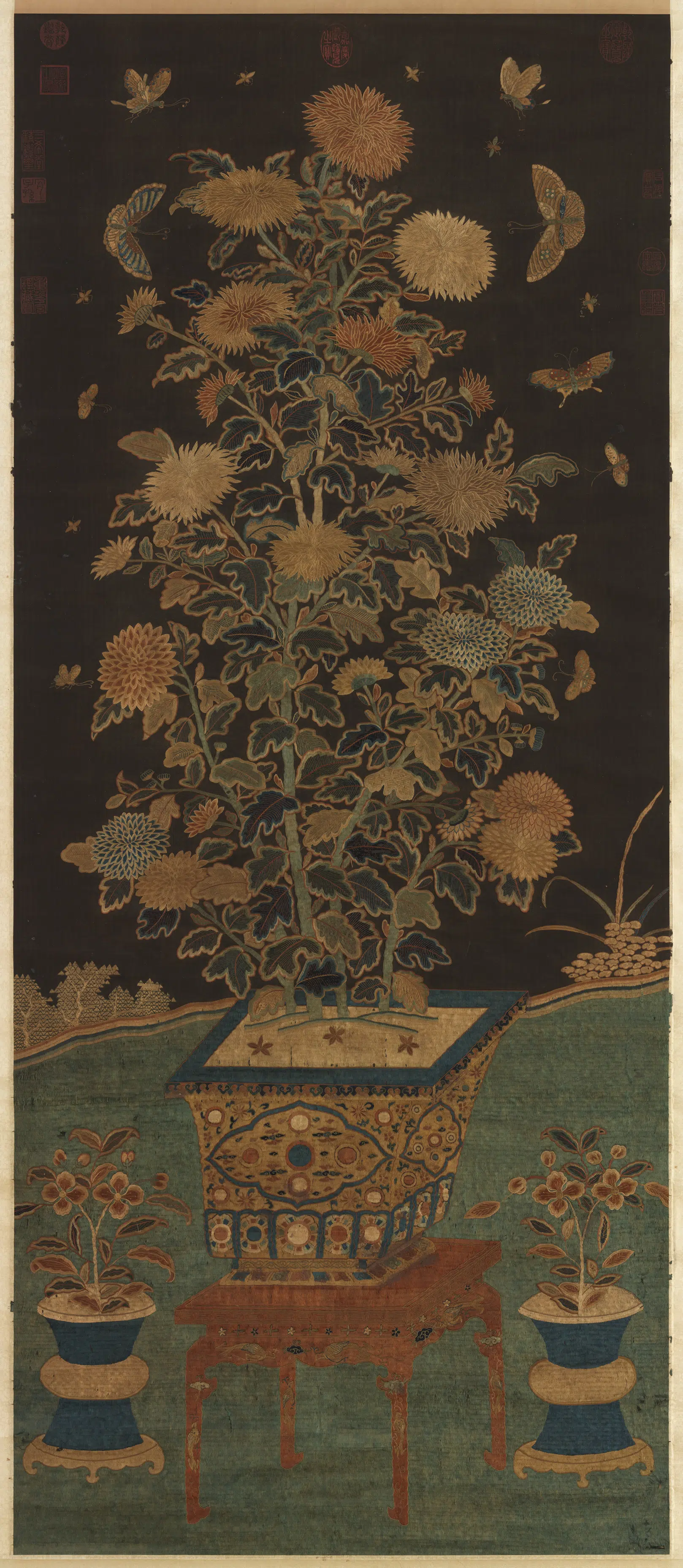 宋代《宋绣菊花廉（二）图轴》
