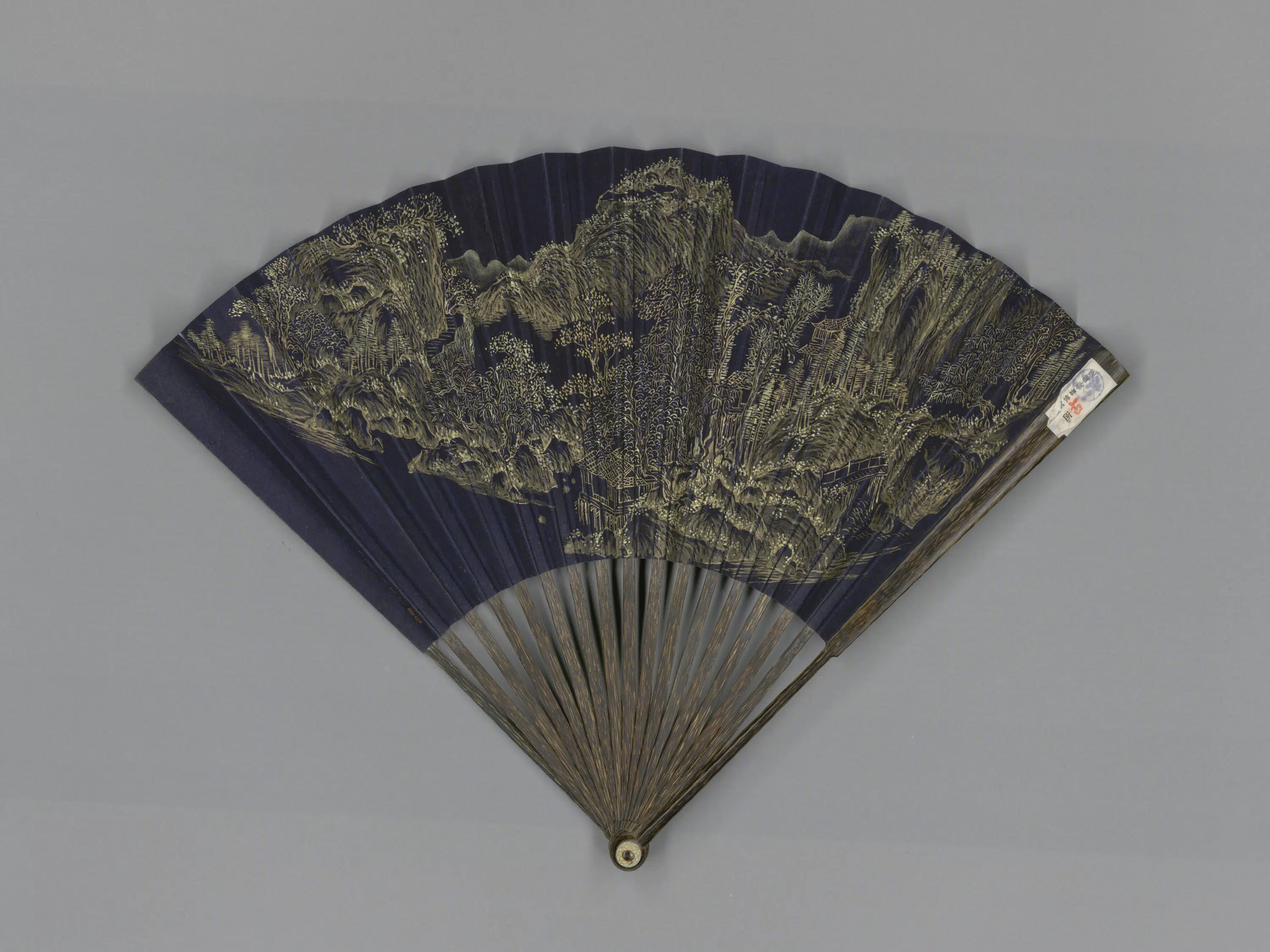 清代【董邦达】《画山水钱汝诚书咏汉玉屏风诗成扇》