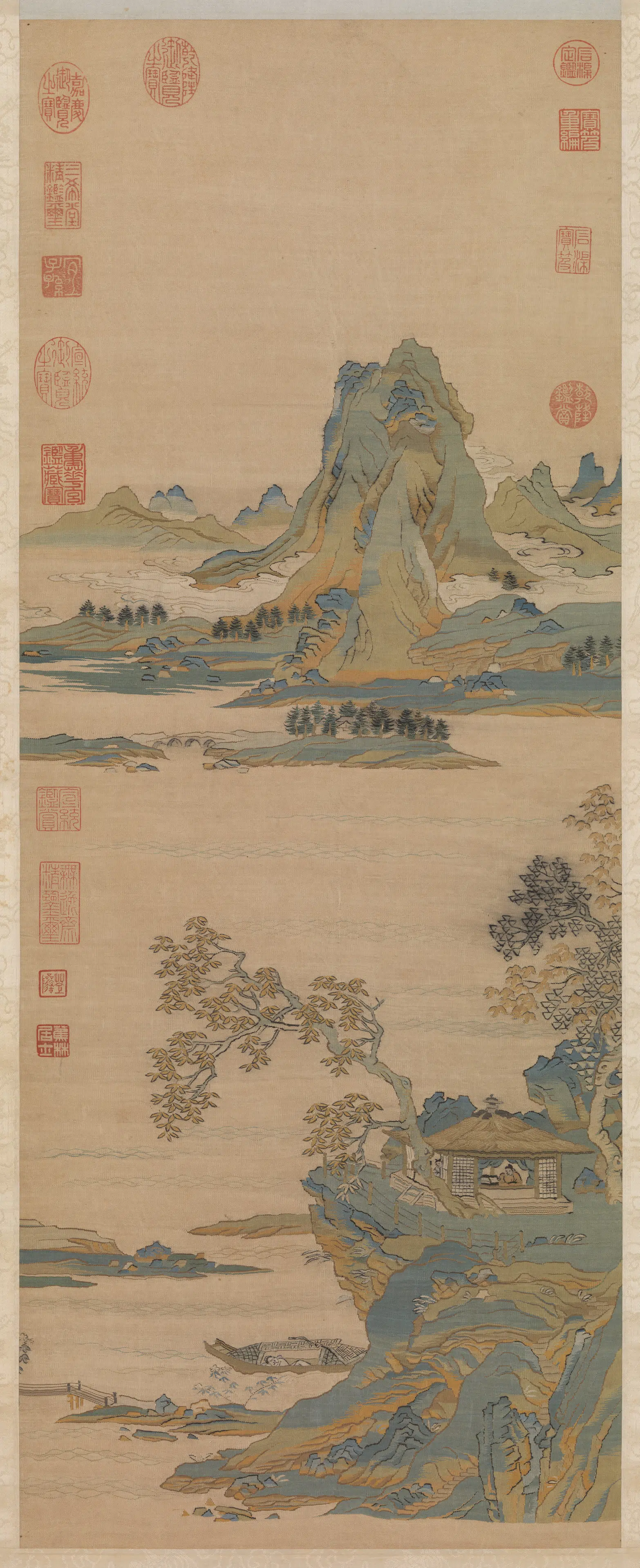 宋代《宋缂丝山水图轴》