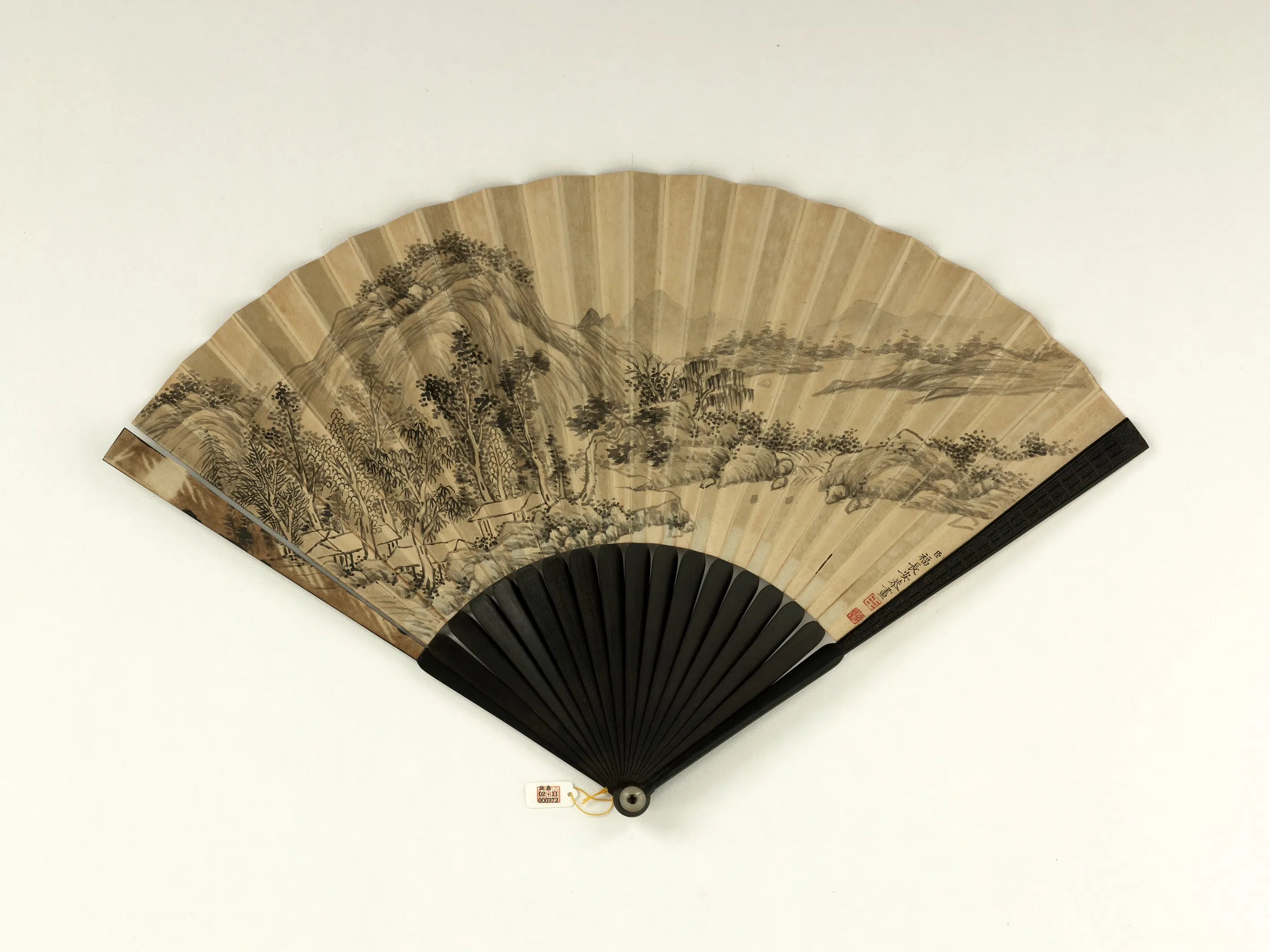 清代【爱新觉罗颙(永)琰-嘉庆仁宗皇帝】《永琰书乾隆御制诗皋涂精舍等六首福长安画山水-成扇》