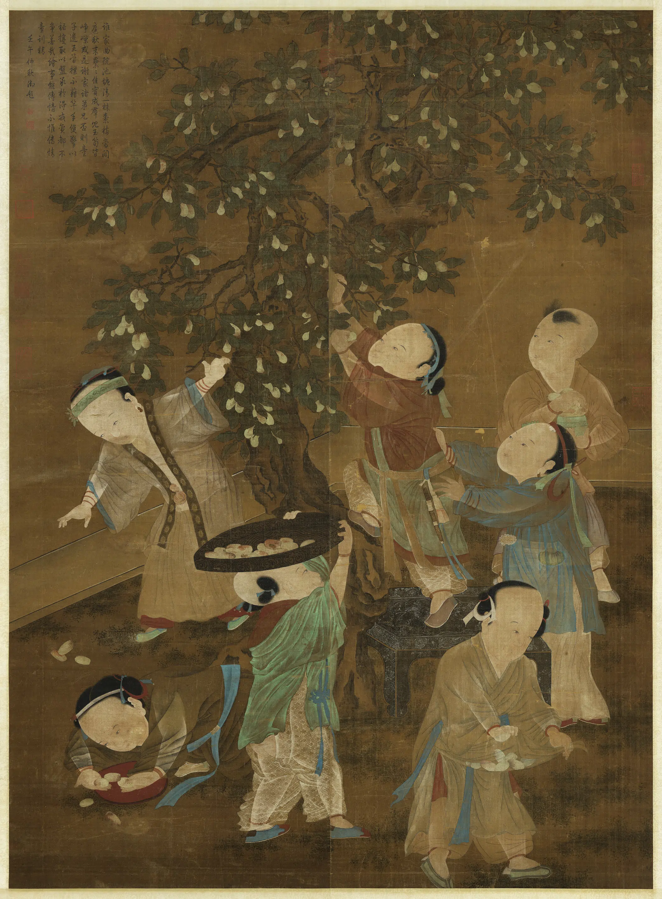 宋代《宋人扑枣图轴》